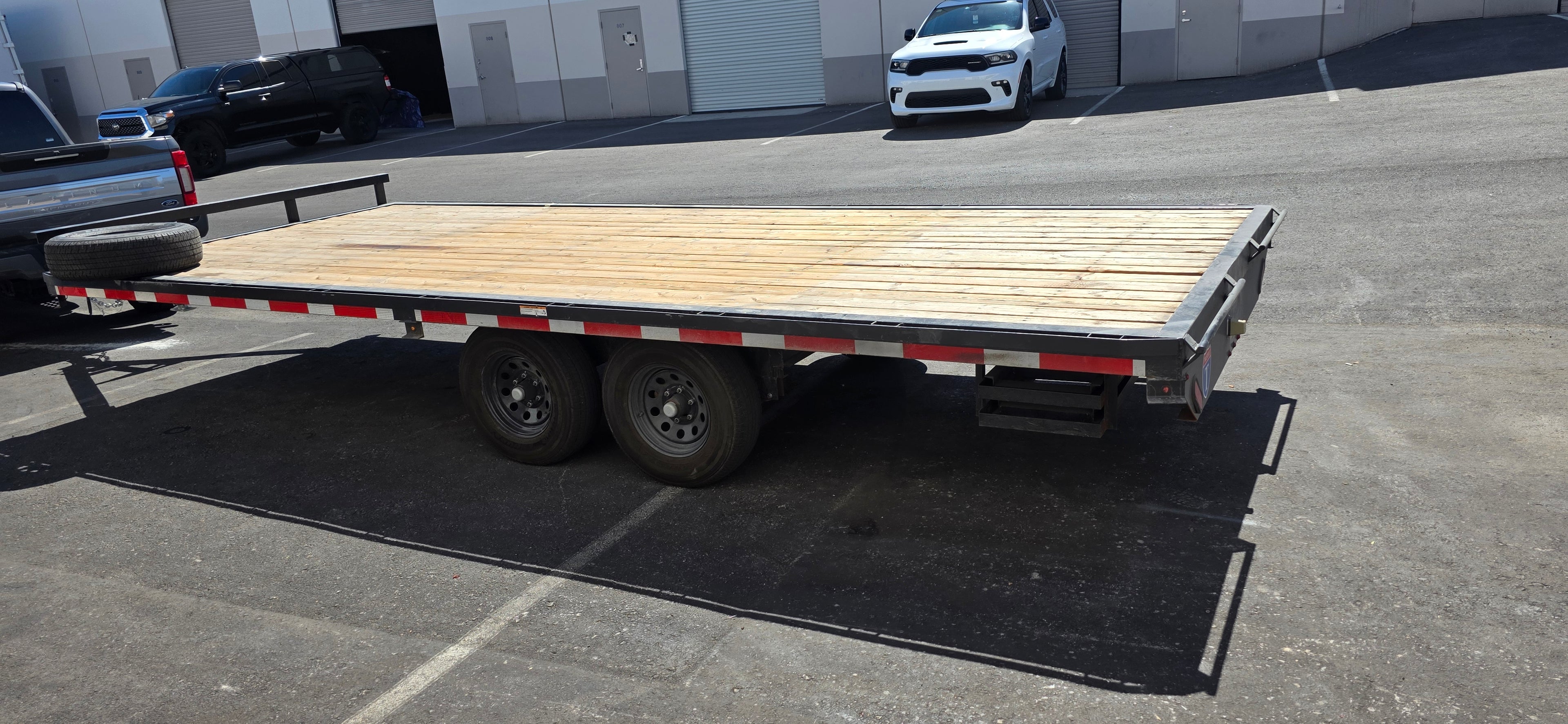 8.5 x 20 10K Deckover Trailer (used)